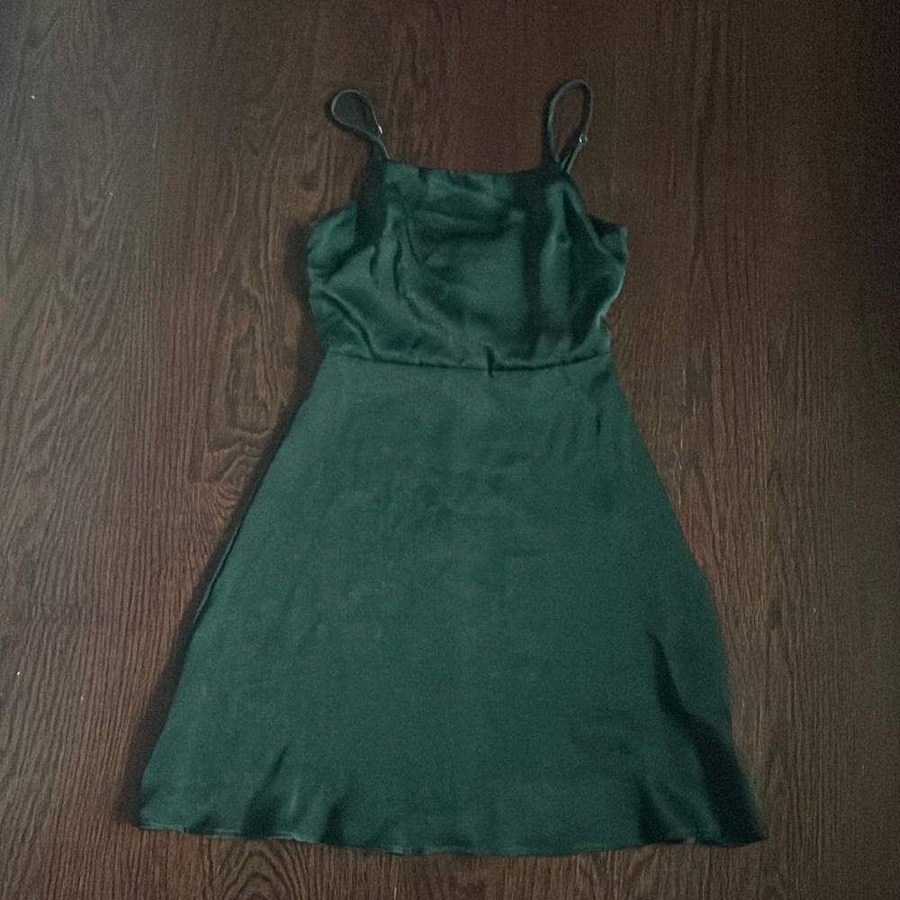 Dee Elly Green Silk Thin Strap Dress